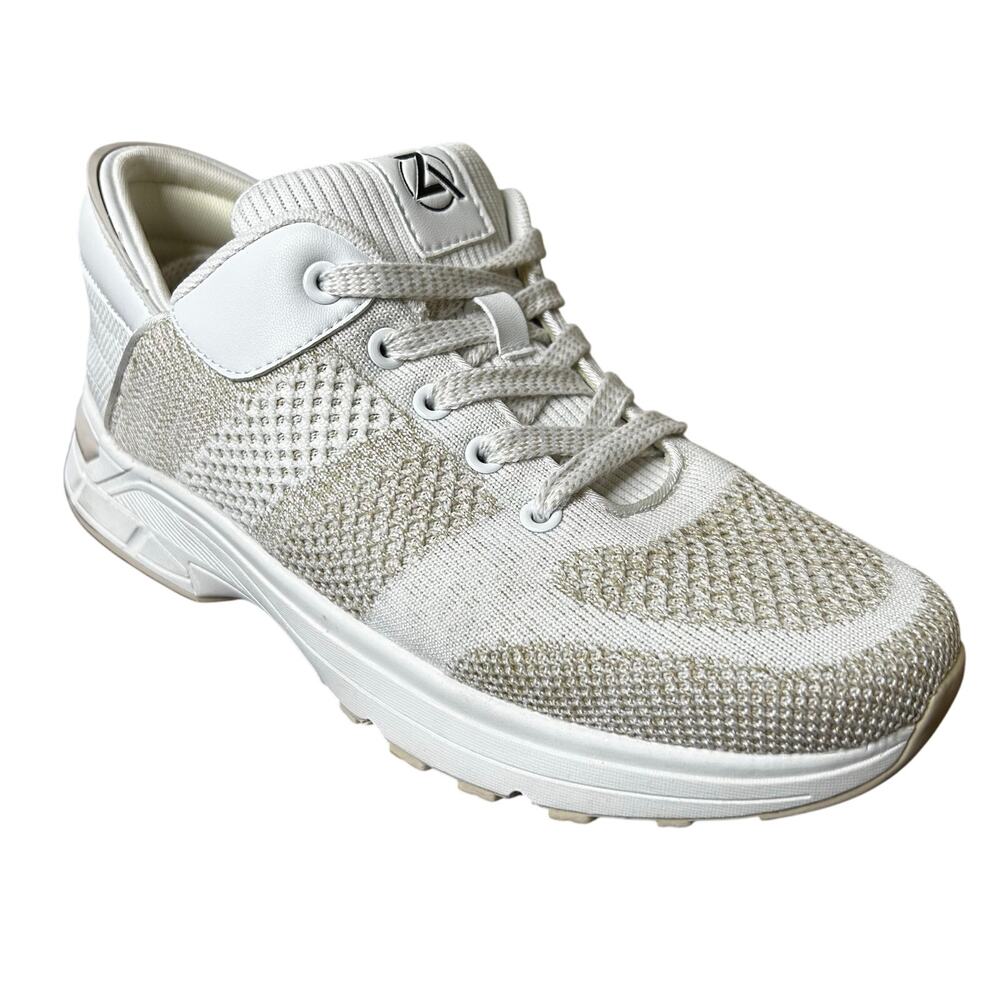 Zeba Shoes Sz 11.5 Vanilla Dream Easy On Comfort Athleisure Slip‎ Resistant